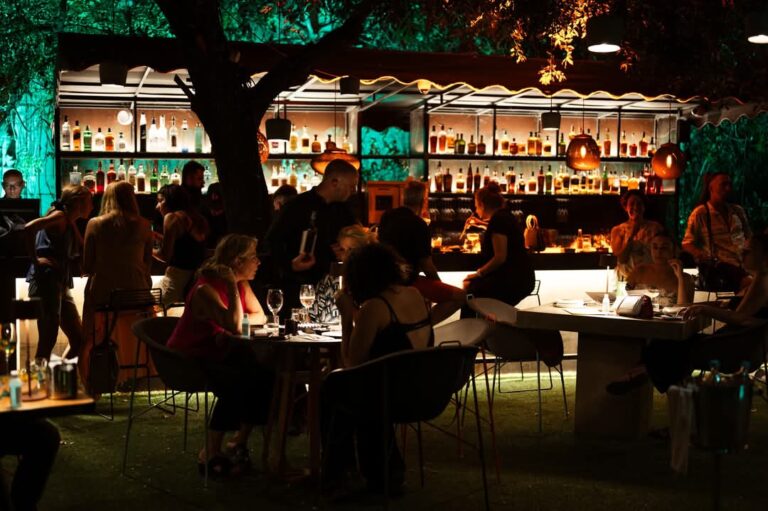 Σάββατο 26/8 ώρα 21:00