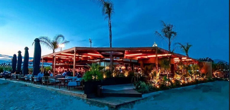 Παρασκευή 12/6 ώρα 21:00Summer Party